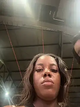 SHADDAY77  live sex cam