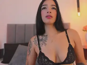Valen_Willd_  live sex cam