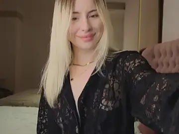 Bella_crazyy  live sex cam