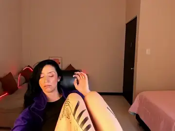 Kristen_Garner  live sex cam
