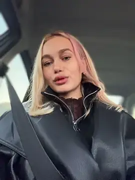 KristinaDanes  live sex cam