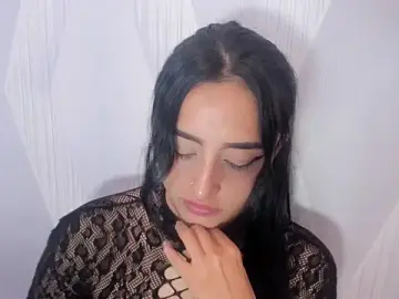Lesly_sexy4u  live sex cam