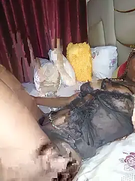 NicRaisaa  live sex cam