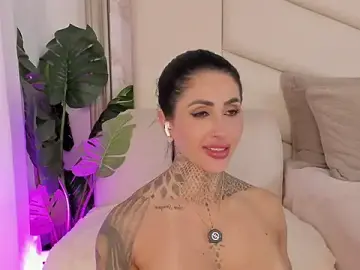 ValkyBes  live sex cam