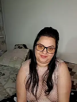 Yasmine_love  live sex cam