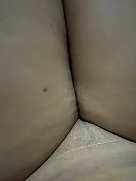 Youchi56  live sex cam