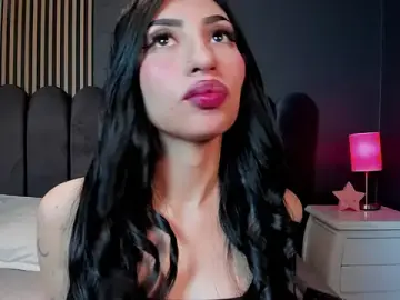 Nicolette_ks_  live sex cam