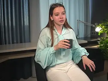 RainaSafer  live sex cam