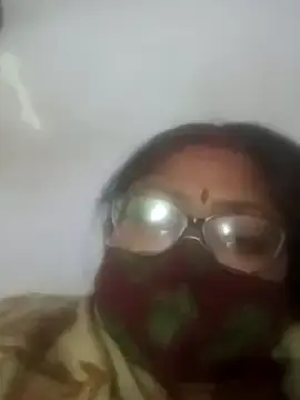 Simran62  live sex cam