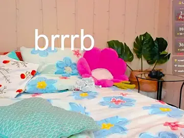 Flatter-shy  live sex cam