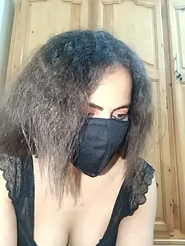 Ghadiraa  live sex cam