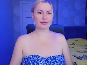 Natusik  live sex cam