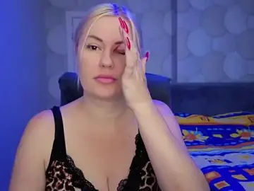 Natusik  live sex cam