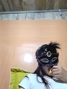 Ren1100  live sex cam