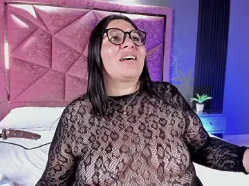 Amanda-Cruz  live sex cam