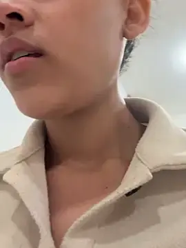 Lilithadams1  live sex cam