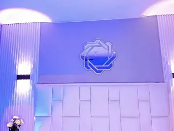NanaOsaky  live sex cam