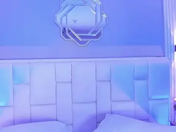 NanaOsaky  live sex cam