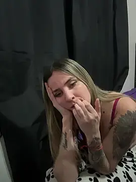 Tiffaany95  live sex cam