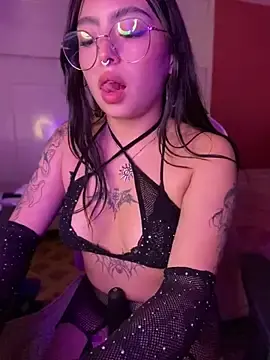 Valu_euphoria  live sex cam