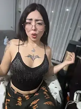 Valu_euphoria  live sex cam