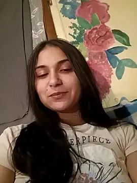 Amira1348  live sex cam