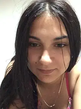 Amira1348  live sex cam
