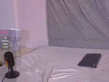 Valeriavibes  live sex cam