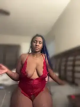 Foreignthaababyy  live sex cam