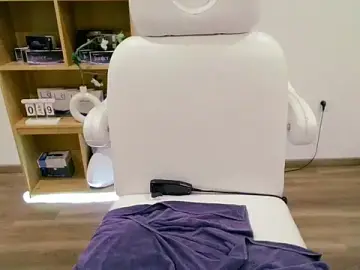 Janise_love  live sex cam
