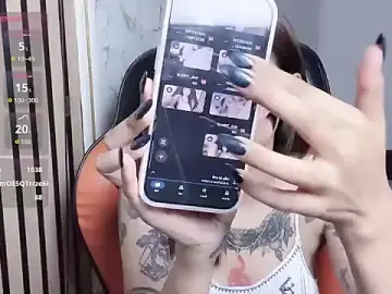 Kate_99  live sex cam