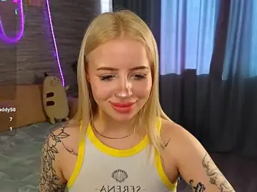 Khloy_white  live sex cam