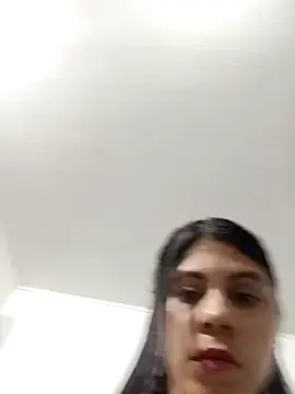 Luhelen4  live sex cam