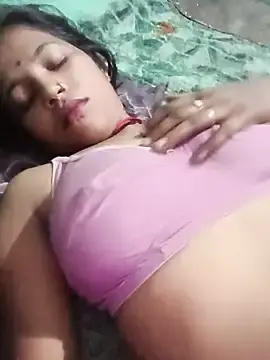 Rachna_rekwar  live sex cam