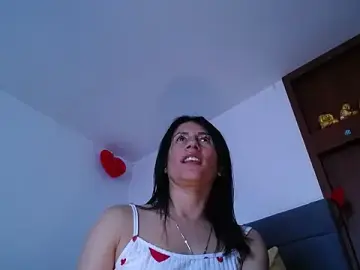 Rubi_Erotic_  live sex cam