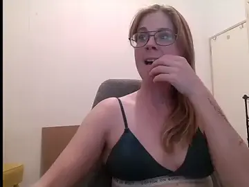 SavannaGirly  live sex cam