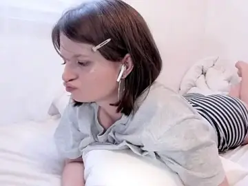 SayYesToHeaven  live sex cam