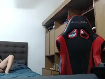 Bluegoddessstoned  live sex cam