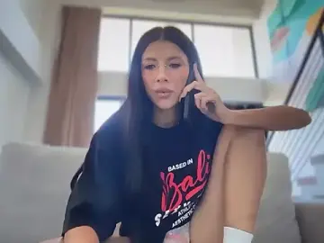 AriaDomina  live sex cam