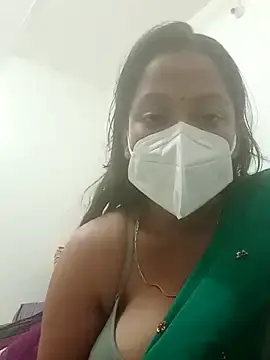 Hottest_Queen  live sex cam