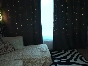 ImogeneSalemo  live sex cam