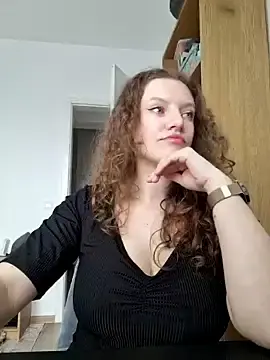 LadyAmaraDavis  live sex cam