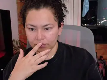 Chubby_Licius  live sex cam
