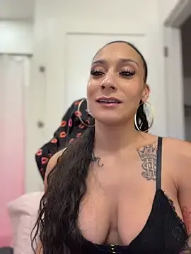 FerrariFrench  live sex cam