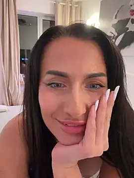 IrisNightshade  live sex cam