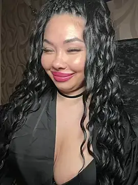 LaaadyDaaamn  live sex cam