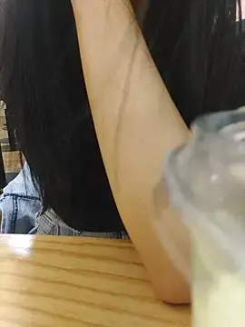 Love-public  live sex cam