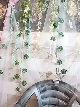 Lovely-girl99  live sex cam