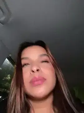 Sarah_salis_  live sex cam