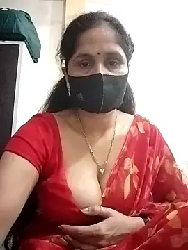 Sexxyradha  live sex cam